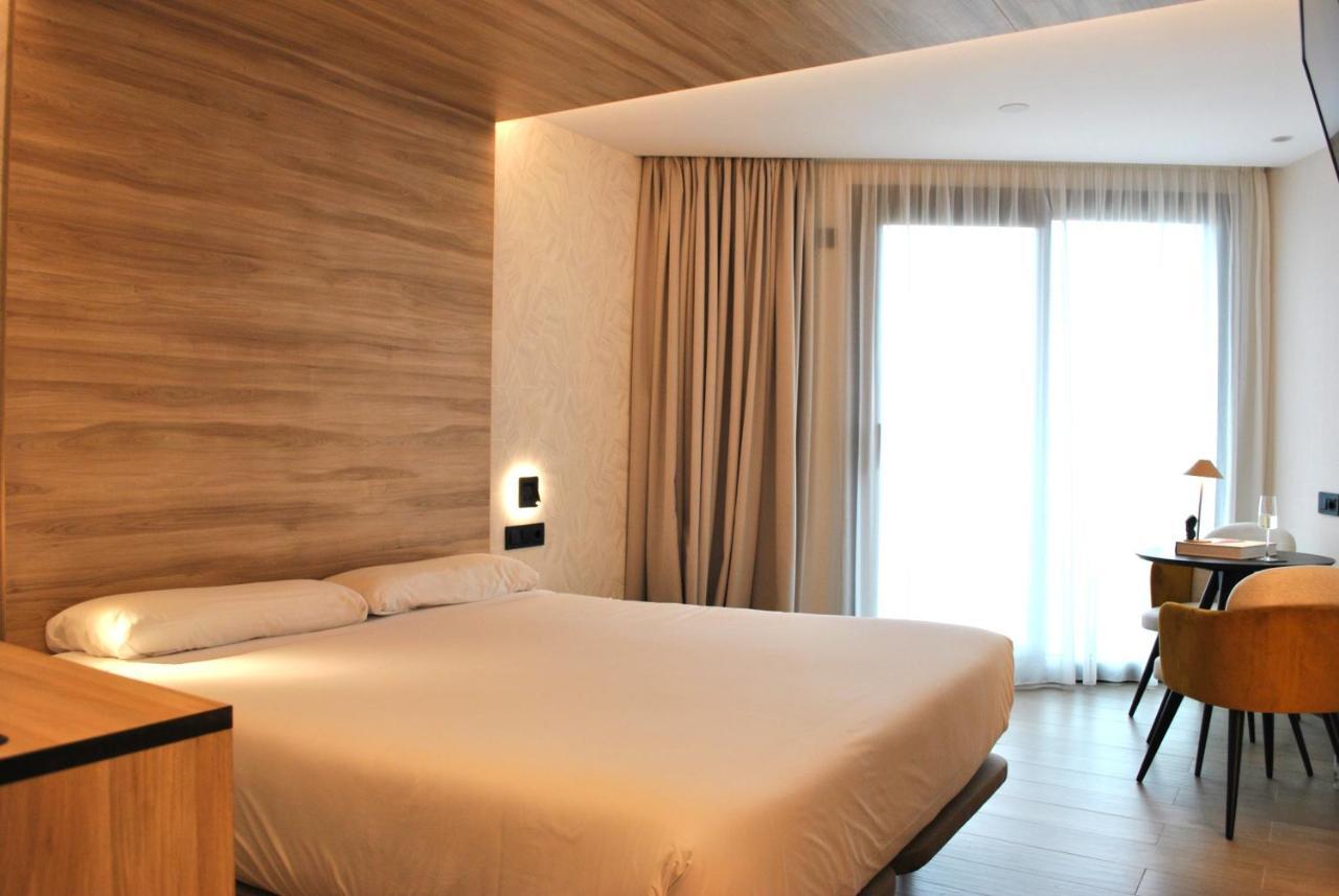 Hotel Delfin Azul Playa de la Lanzada Екстериор снимка