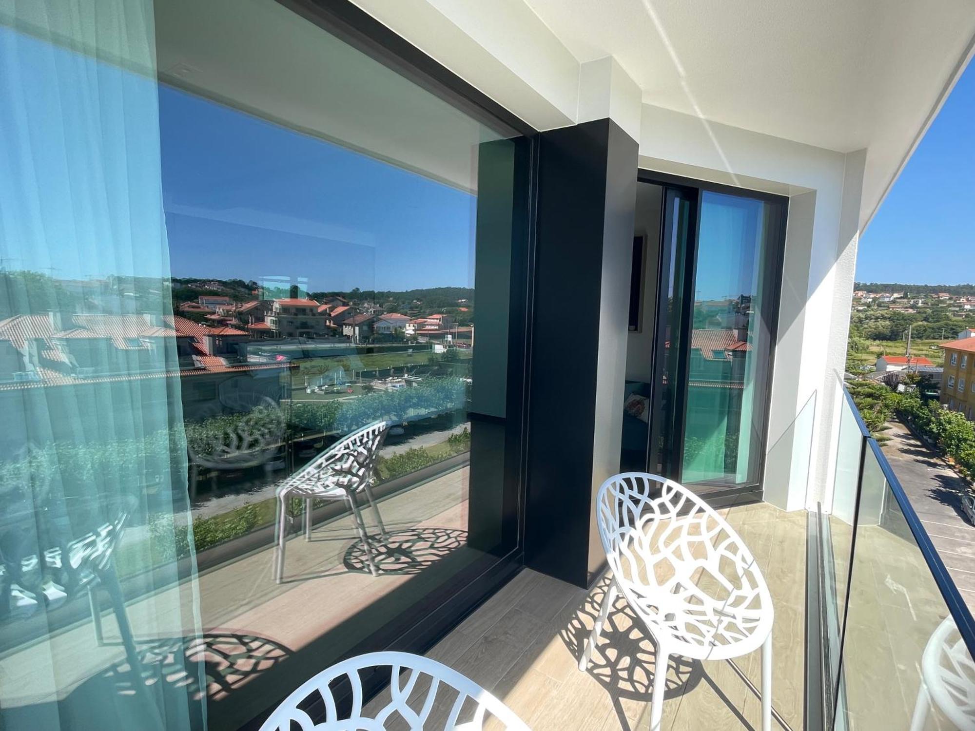 Hotel Delfin Azul Playa de la Lanzada Екстериор снимка