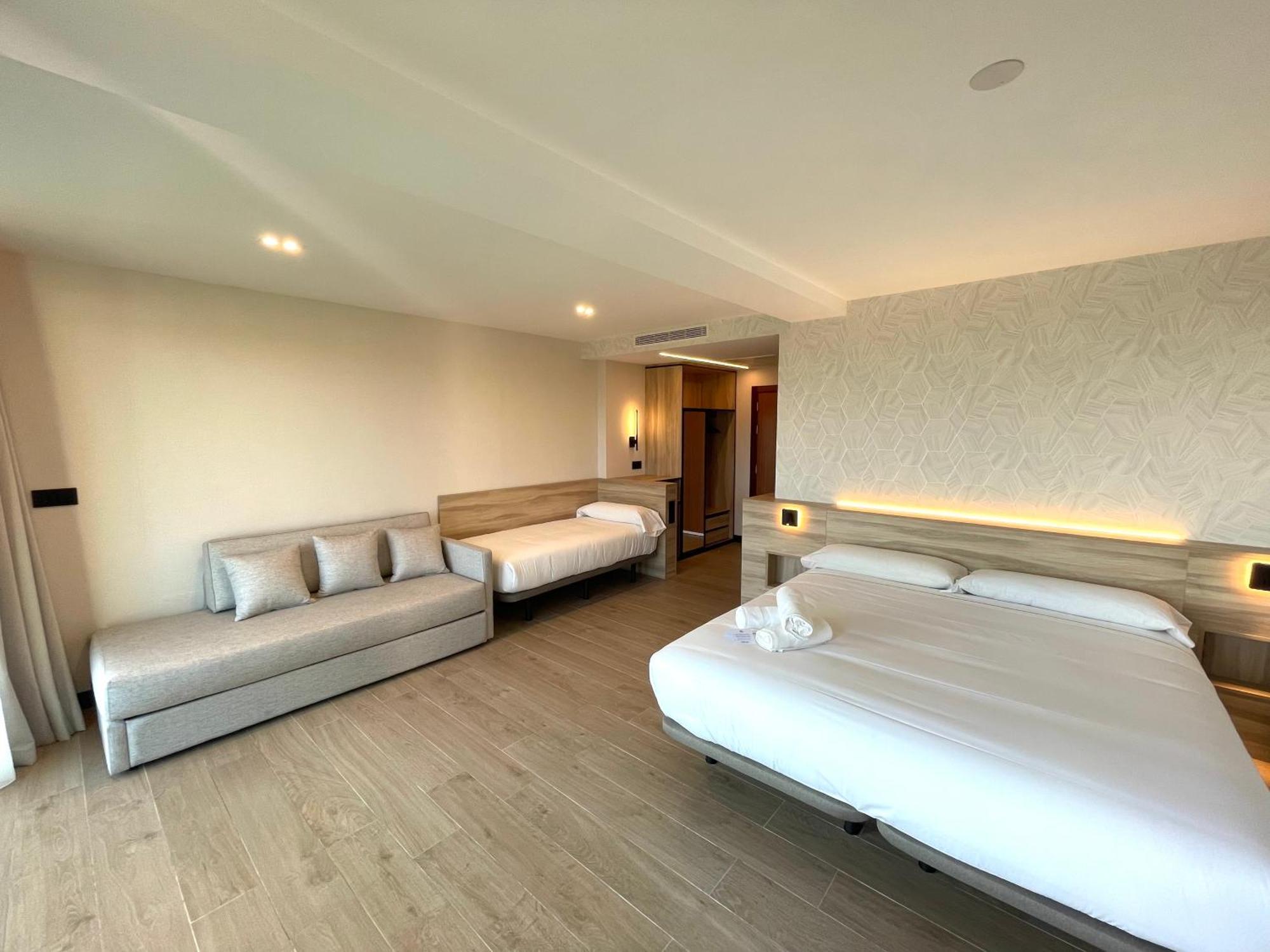 Hotel Delfin Azul Playa de la Lanzada Екстериор снимка